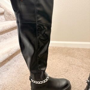 G by Guess Black Knee-High Boots with Chunky Sole